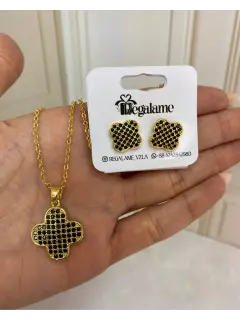 Set de collar + zarcillo - Dije floral con circones negros