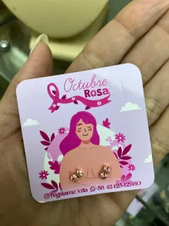 Zarcillo de flor rosado - Octubre rosa